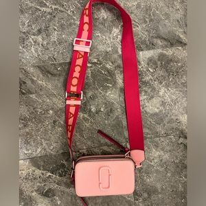 Marc Jacobs Snapshot Pink